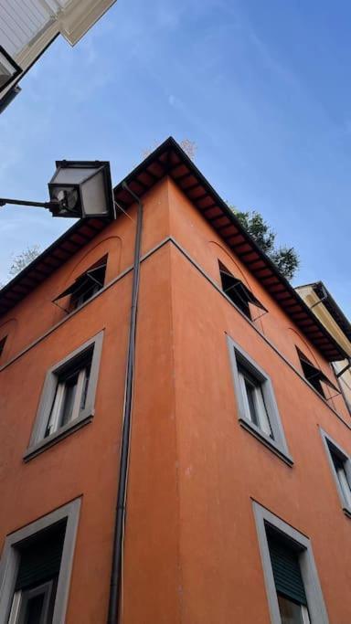Apartament Vicolo San Trifone By Hili Rzym Zewnętrze zdjęcie