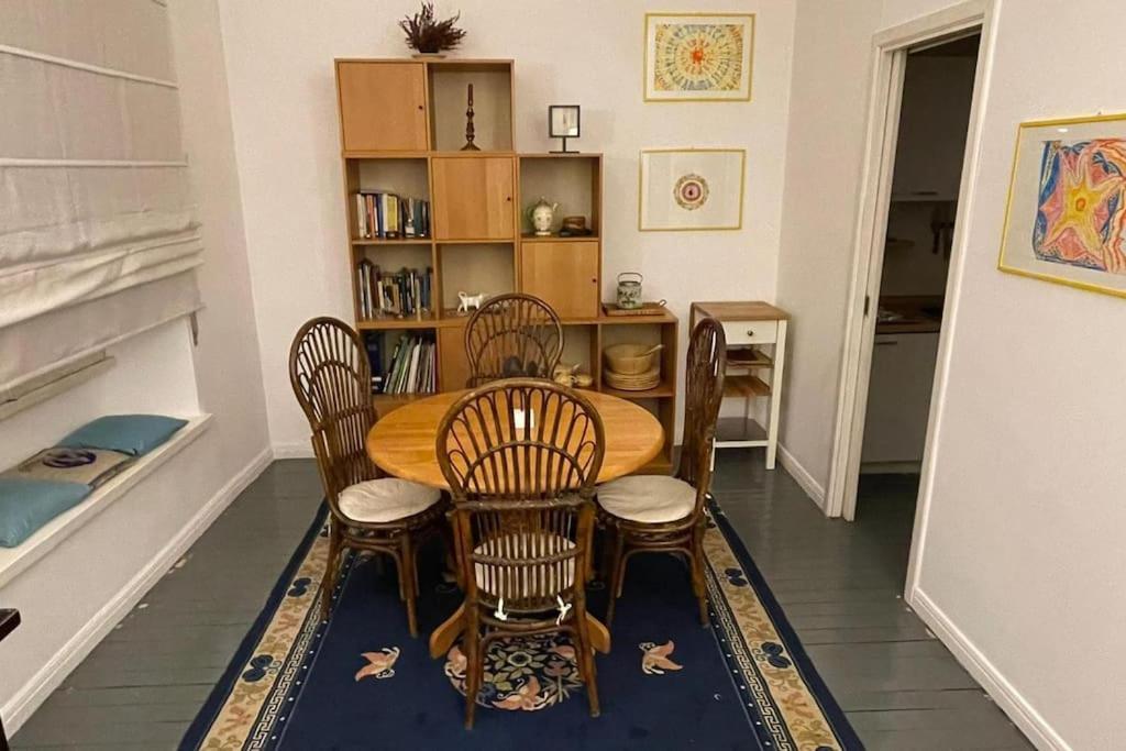 Apartament Vicolo San Trifone By Hili Rzym Zewnętrze zdjęcie